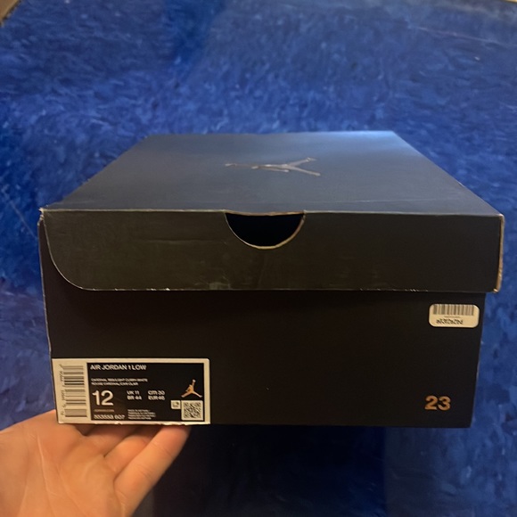 Jordan 1 lows - Picture 2 of 7